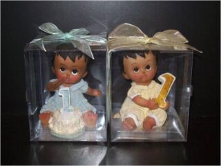 CAJA CON BEBE DE UN AÑO DE POLICERINA