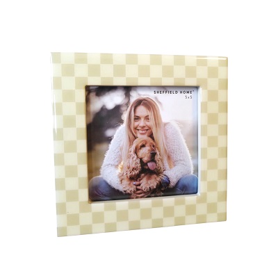 PORTA FOTO DE PLASTICO 17 X 17 CM