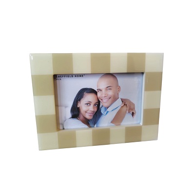 PORTA FOTO DE PLASTICO 20 X 15 CM