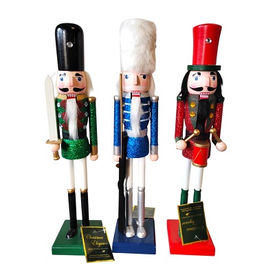 MUÑECO NAVIDEÑO DE MADERA 38 CM