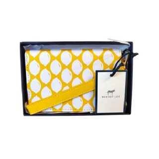 BOLSA PARA DAMA COLOR AMARILLO 16 X 12 CM